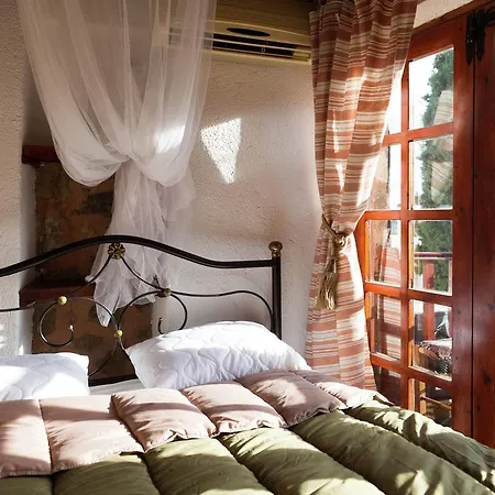 Apartment Traditional In *