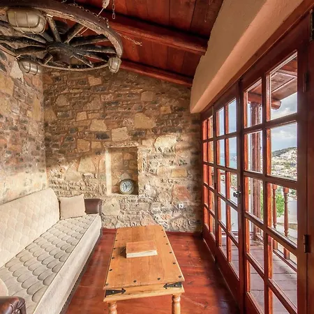 Traditional In Daire Elounda